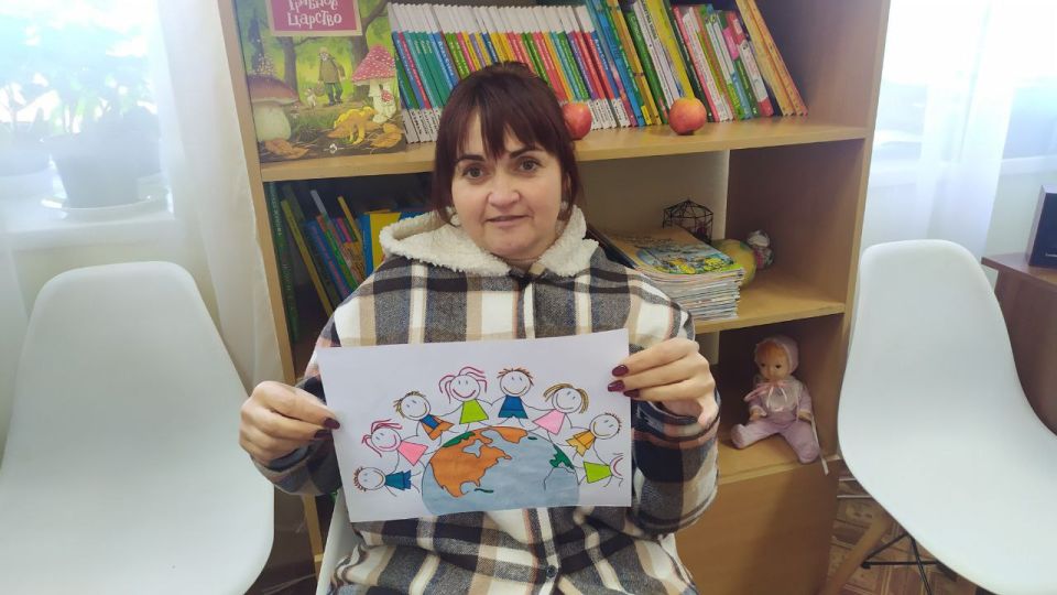 Родина и Единство... Глубокий смысл заложен в этих словах. И пусть в разные годы этот день носил разные названия,. суть всегда неизменна: это праздник добра и заботы о людях, гражданского мира и согласия на основе закона и... Родина и Единство... Глубокий смысл заложен в этих словах. И пусть в разные годы этот день носил разные названия,. суть всегда неизменна: это праздник добра и заботы о людях, гражданского мира и согласия на основе закона и...