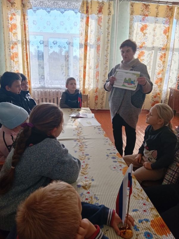 4 ноября ежегодно в России отмечается День народного единства 4 ноября ежегодно в России отмечается День народного единства