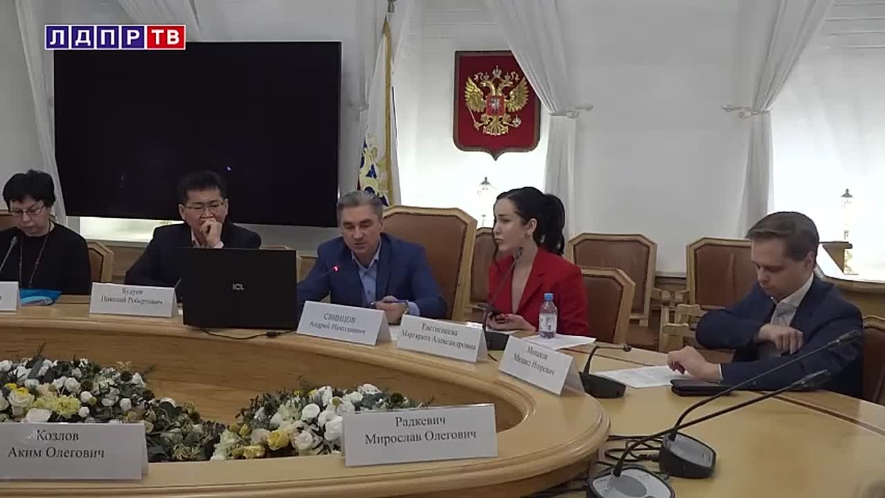 ЛДПР: Поддерживая малый бизнес, создаем средний и крупный