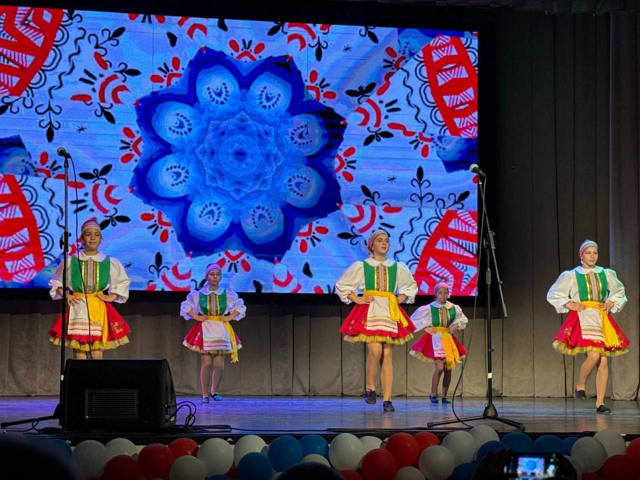 Фестиваль народного творчества «День народного единства» Фестиваль народного творчества «День народного единства»