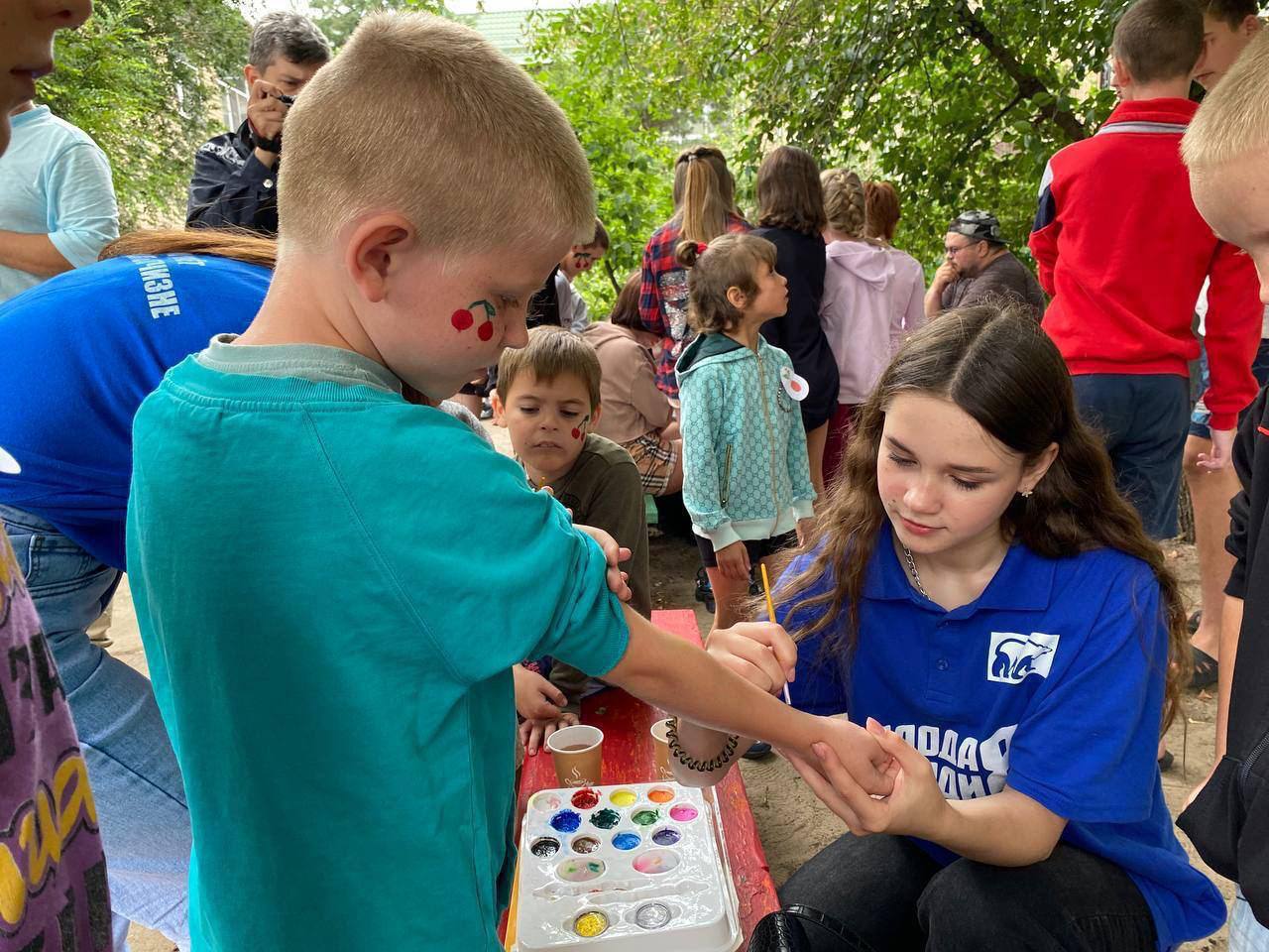 Евгений Балицкий: Три года назад, 3 ноября 2022 года, создано Запорожское региональное отделение партии «Единая Россия», которое объединило небезразличных, активных и патриотичных людей в работе на благо родного региона Евгений Балицкий: Три года назад, 3 ноября 2022 года, создано Запорожское региональное отделение партии «Единая Россия», которое объединило небезразличных, активных и патриотичных людей в работе на благо родного региона