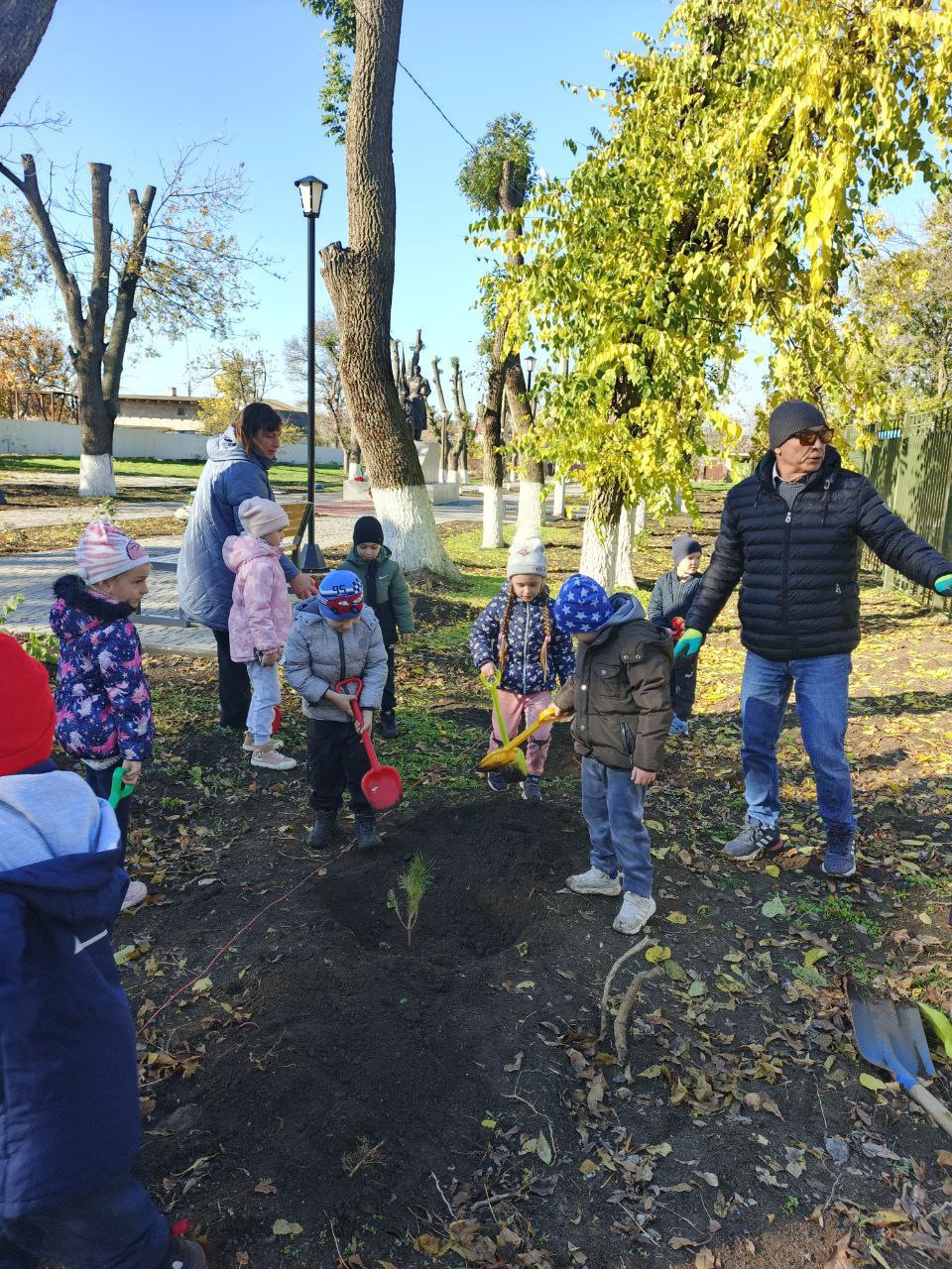Экологическая акция ко Дню народного единства Экологическая акция ко Дню народного единства