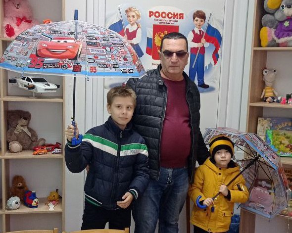 В Токмаке провели благотворительную акцию ко Дню народного единства В Токмаке провели благотворительную акцию ко Дню народного единства