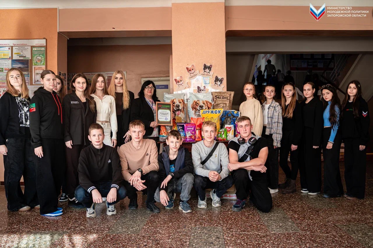 Акция «Экология вместе с семьями»: передача гуманитарной помощи в приют для животных