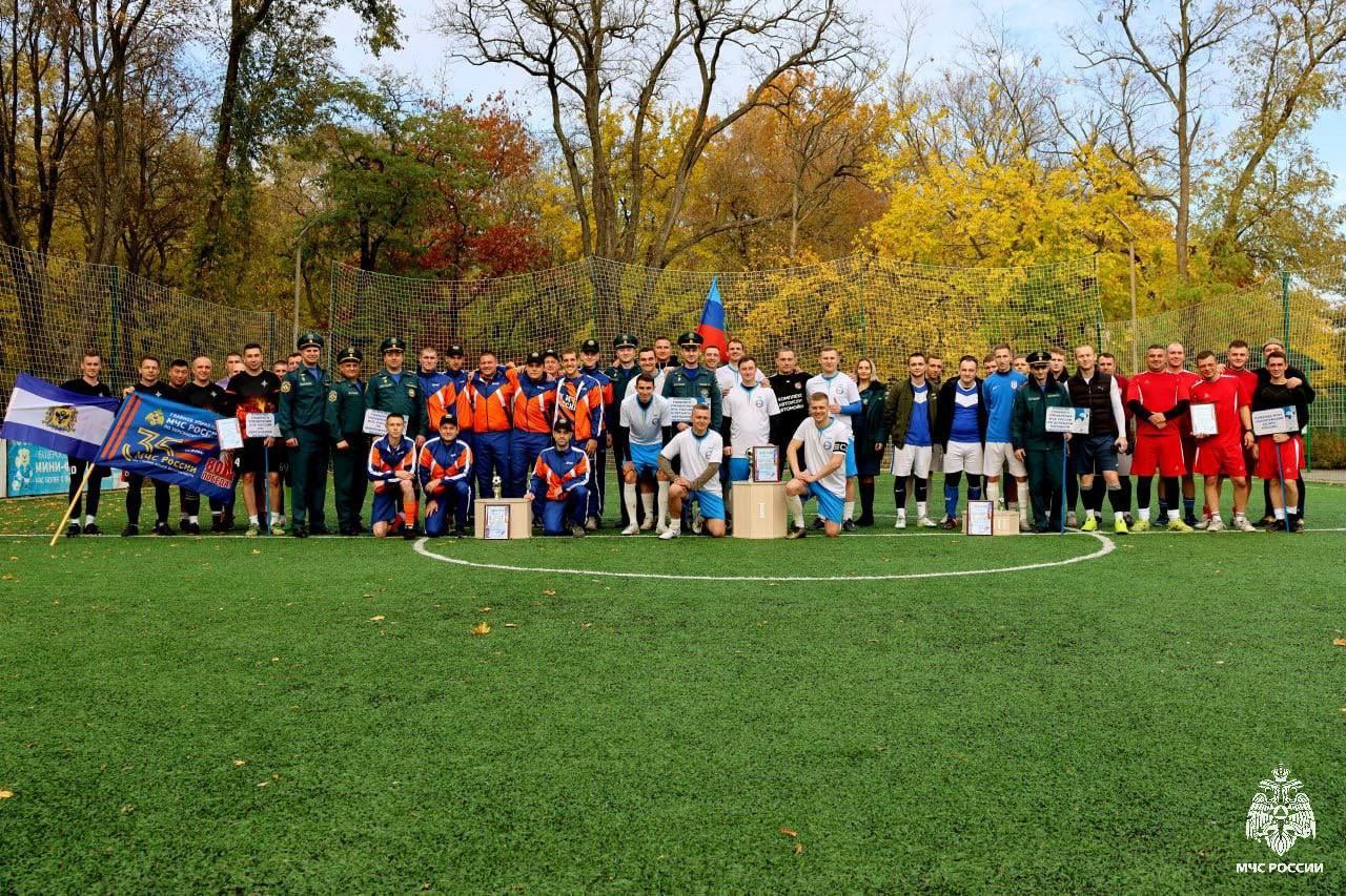 Единство на футбольном поле Единство на футбольном поле