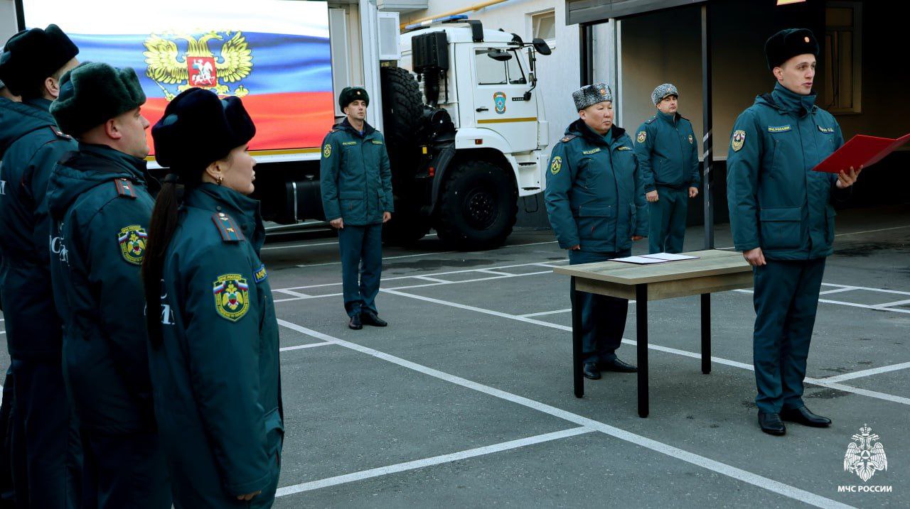 Новобранцы МЧС России по Запорожской области приняли Присягу в честь Дня народного единства Новобранцы МЧС России по Запорожской области приняли Присягу в честь Дня народного единства