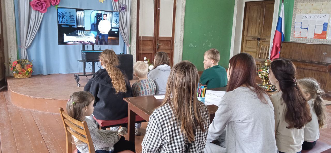 Ежегодно 4 ноября вся Россия отмечает праздник День Единства! Ежегодно 4 ноября вся Россия отмечает праздник День Единства!