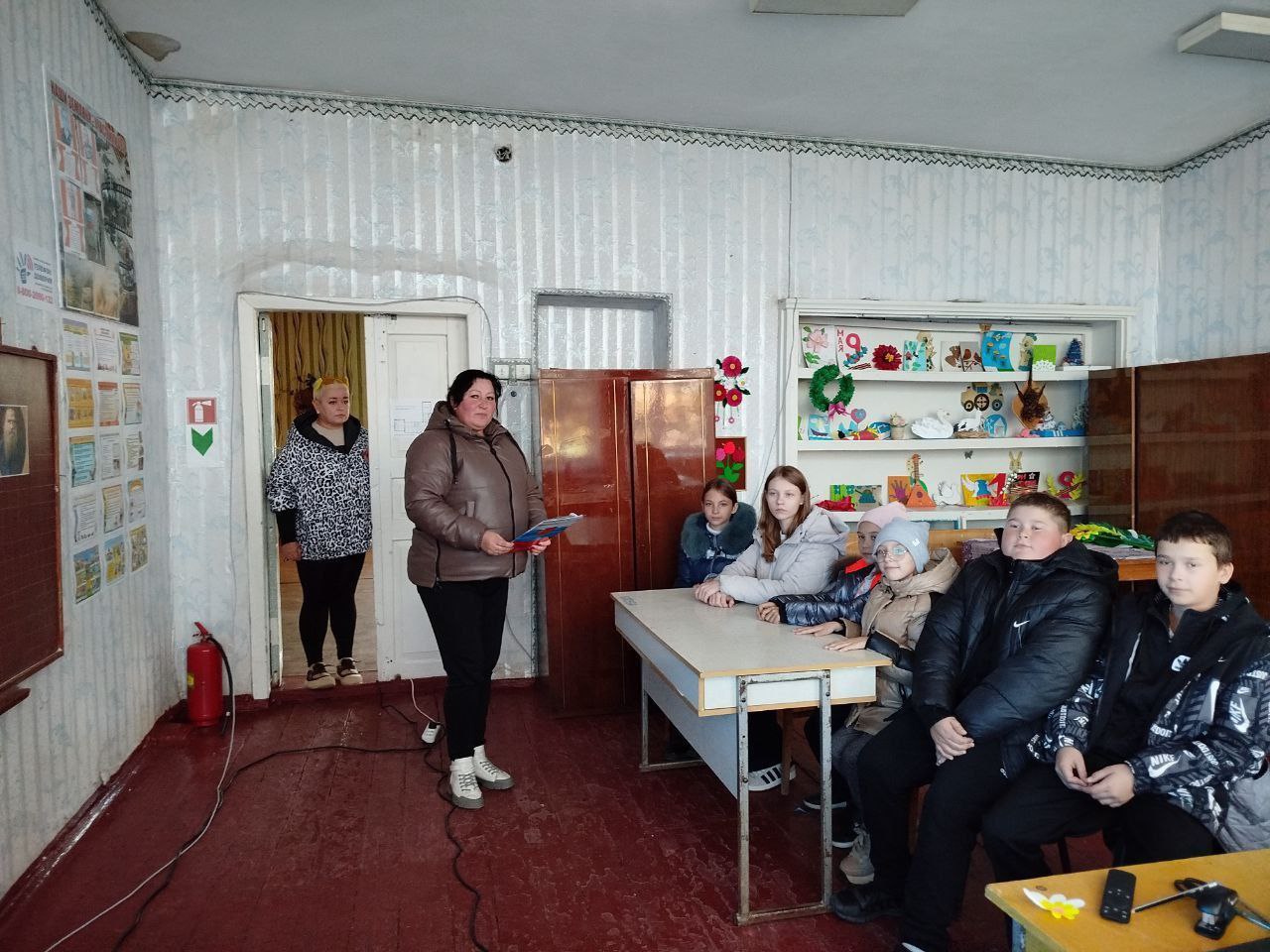 В Петровском сельском клубе прошел исторический час "Единство в нас", посвященный Дню народного единства.  В Петровском сельском клубе прошел исторический час "Единство в нас", посвященный Дню народного единства.