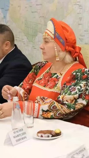  :         ,  30       ,  8      