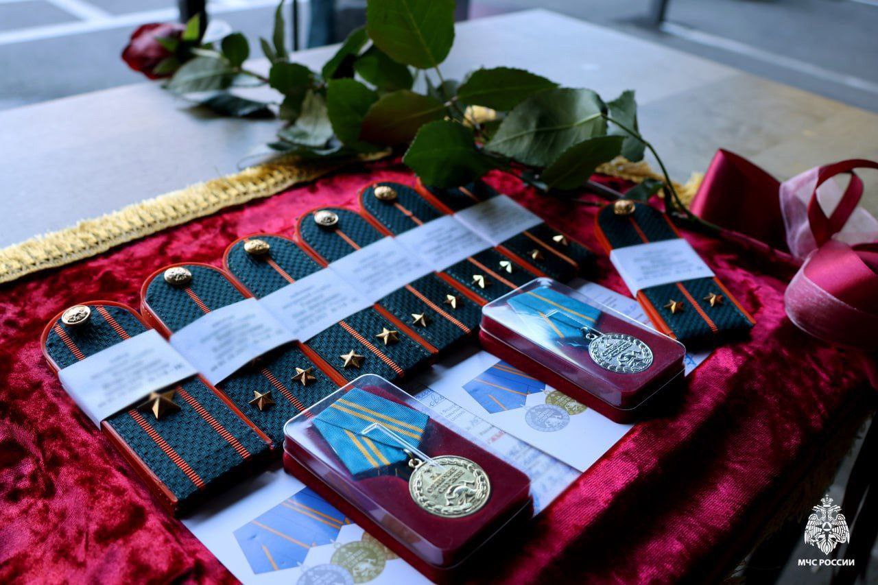 Новобранцы МЧС России по Запорожской области приняли Присягу в честь Дня народного единства Новобранцы МЧС России по Запорожской области приняли Присягу в честь Дня народного единства