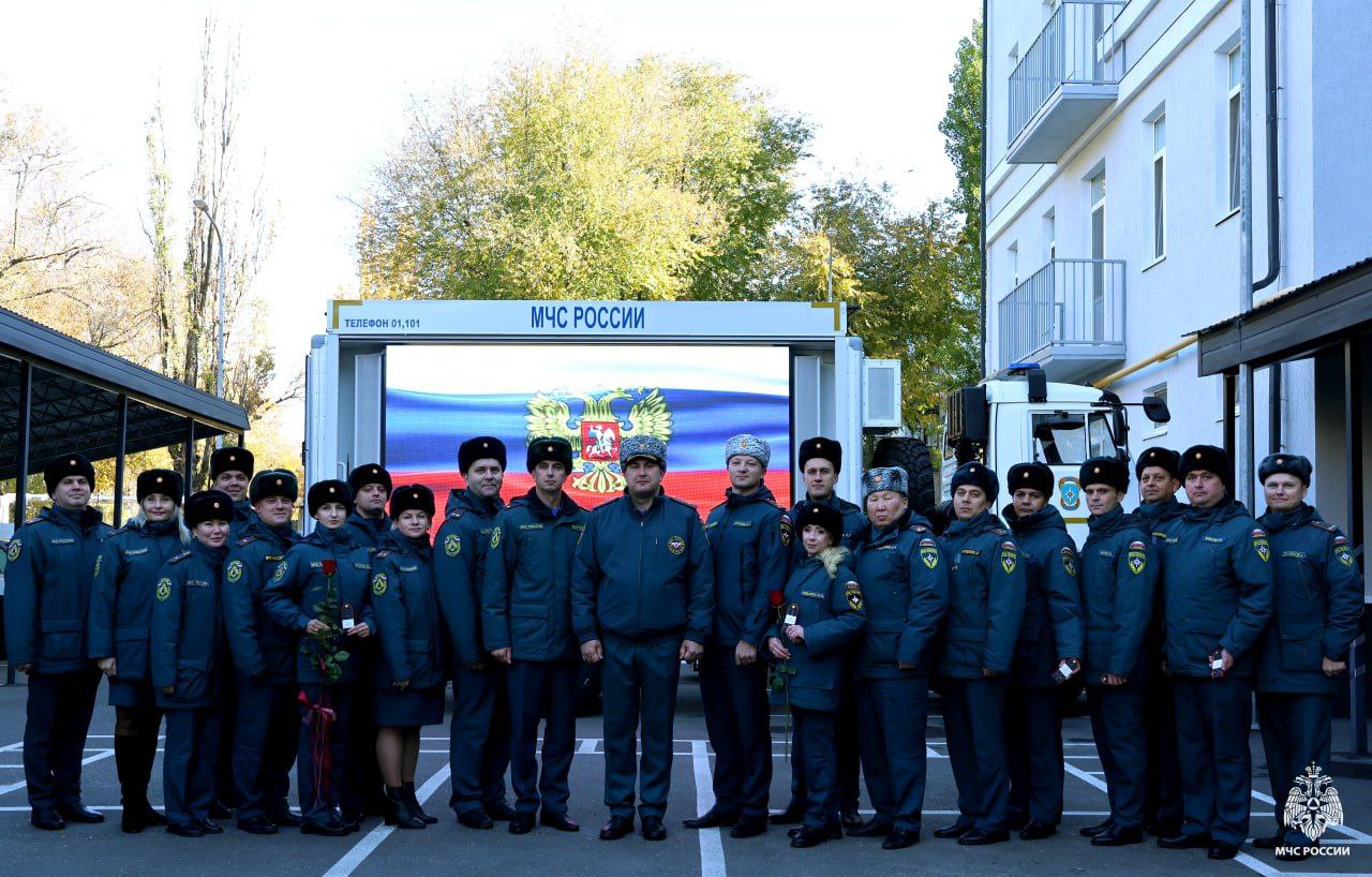 Новобранцы МЧС России по Запорожской области приняли Присягу в честь Дня народного единства Новобранцы МЧС России по Запорожской области приняли Присягу в честь Дня народного единства