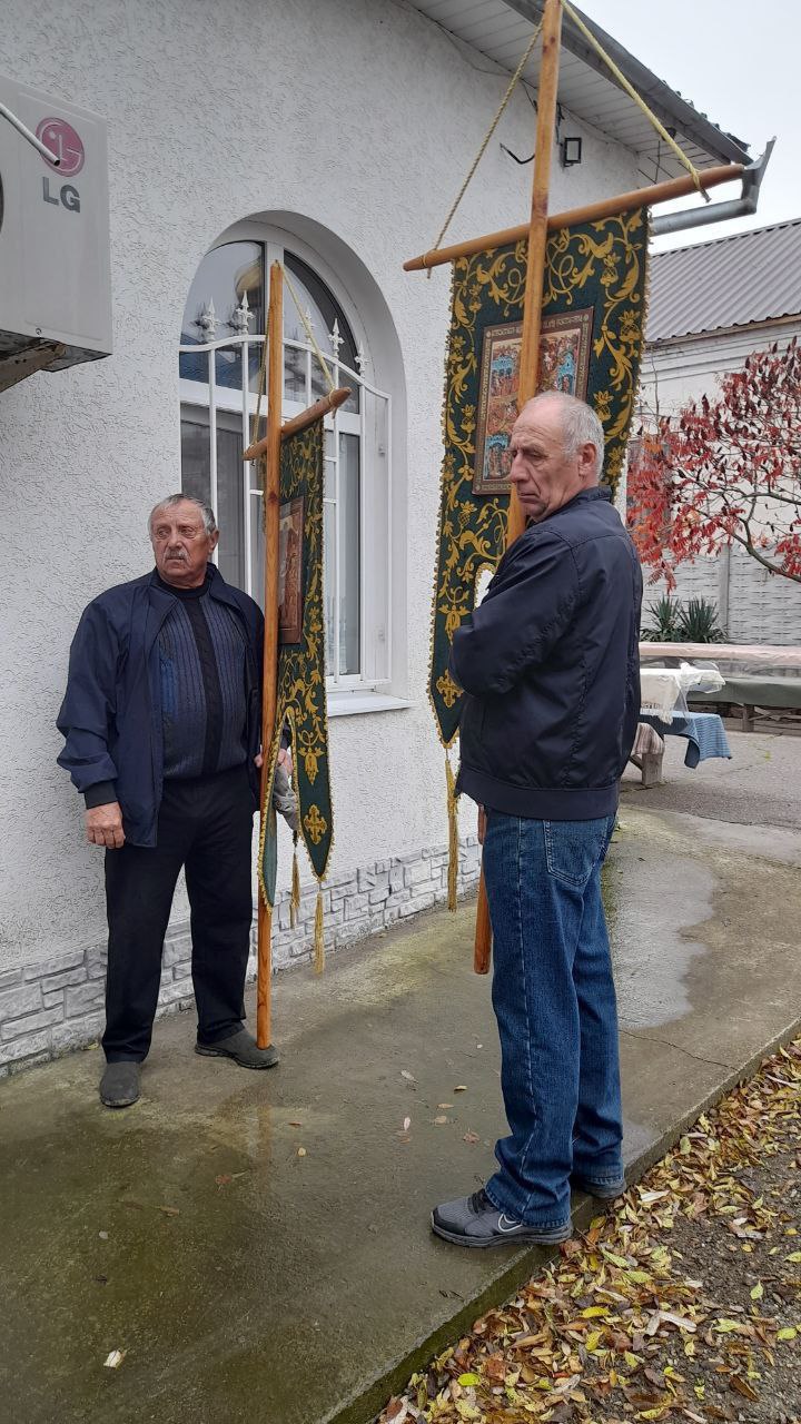 #нам_пишут. 4 ноября в Акимовке Акимовского благочиния в храме в честь Казанской Иконы Божией Матери отметили Престольный Праздник. #нам_пишут. 4 ноября в Акимовке Акимовского благочиния в храме в честь Казанской Иконы Божией Матери отметили Престольный Праздник.