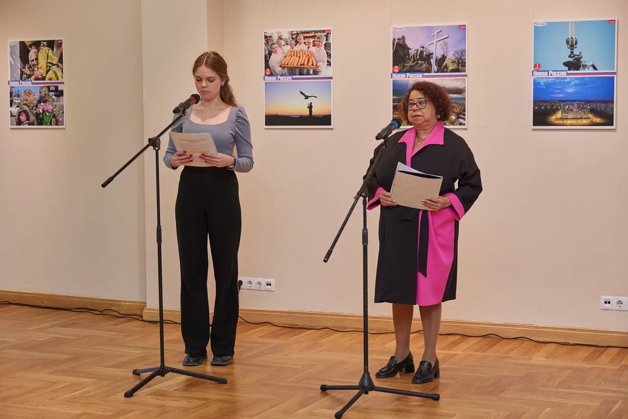 В Музее современной истории России открылись выставки, посвященные Донбассу и Новороссии В Музее современной истории России открылись выставки, посвященные Донбассу и Новороссии