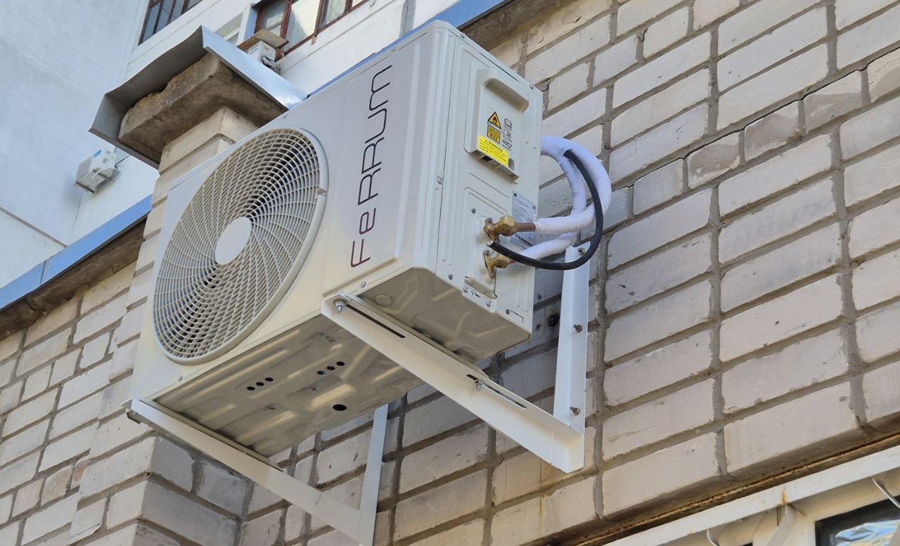 Продолжаются работы по ремонту здания единой дежурно-диспетчерской службы Продолжаются работы по ремонту здания единой дежурно-диспетчерской службы