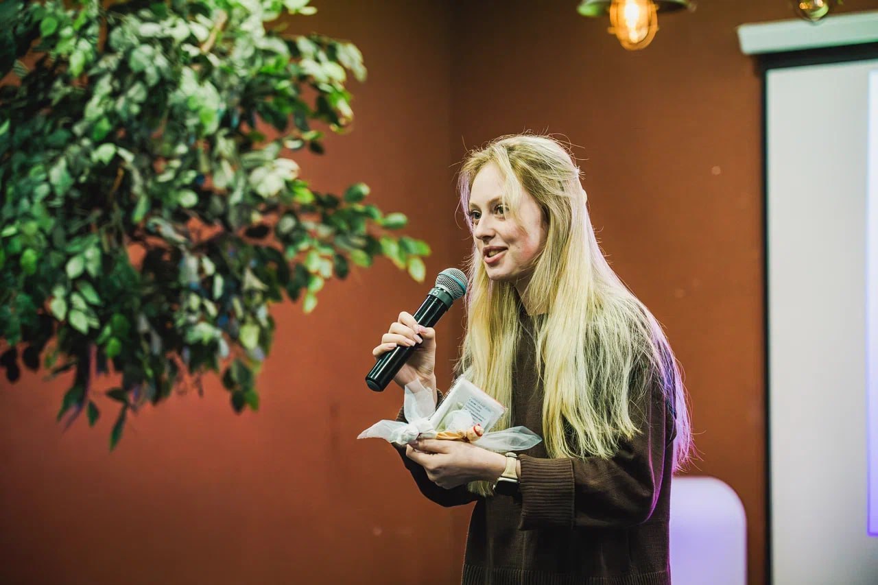 В День военного разведчика молодёжь организовала праздничный концерт! В День военного разведчика молодёжь организовала праздничный концерт!