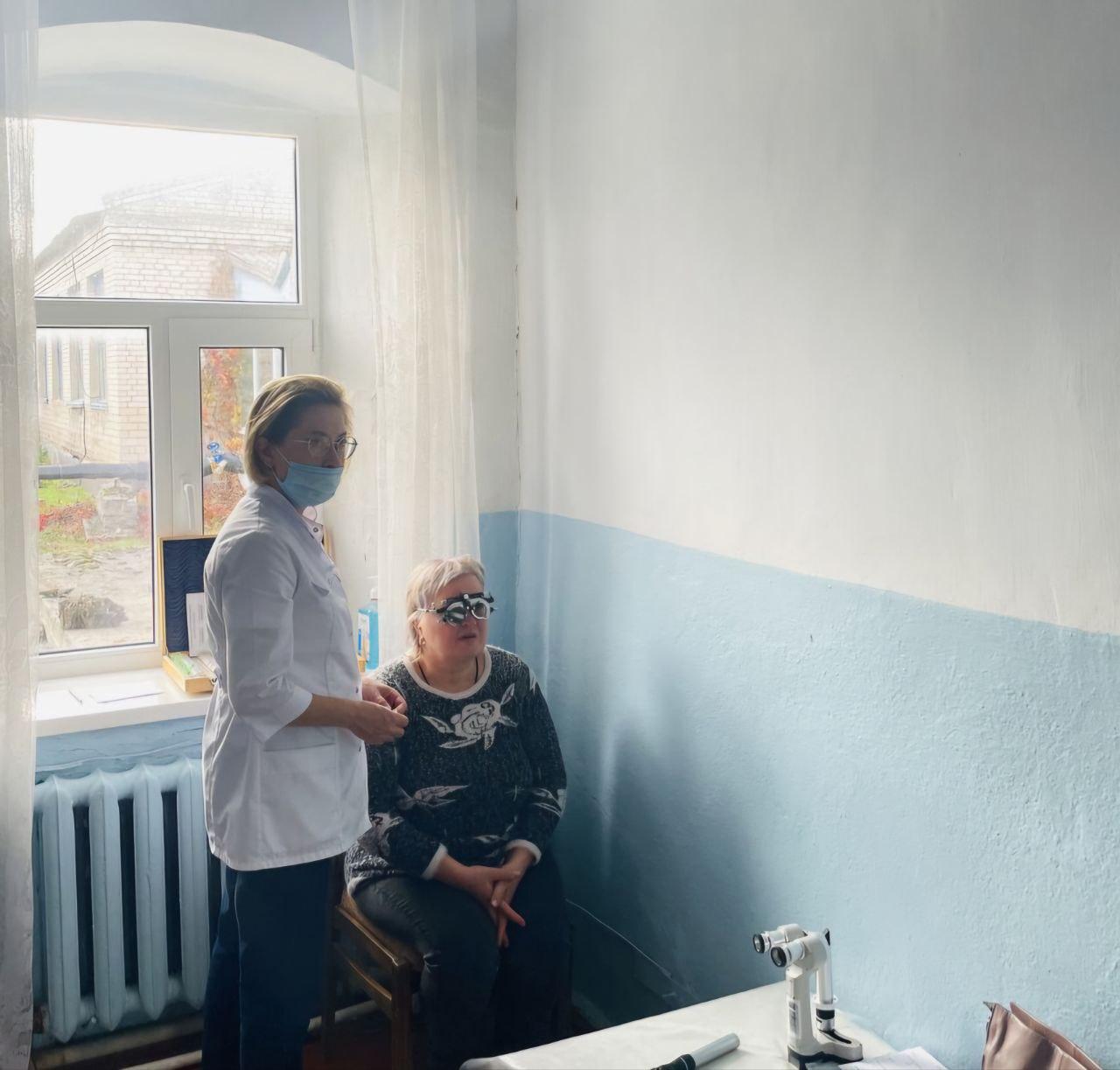 Бригада чувашских медиков провела прием жителей сел Андровка и Червоное Поле Бригада чувашских медиков провела прием жителей сел Андровка и Червоное Поле