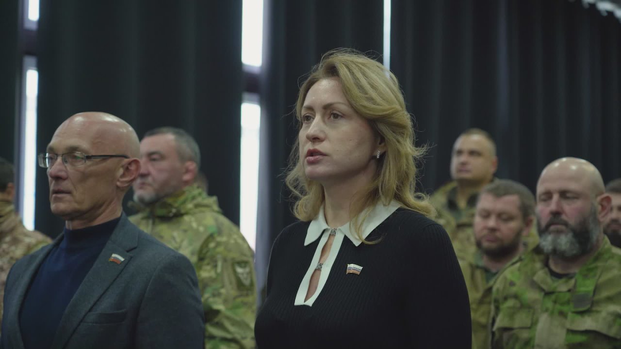 В День военного разведчика молодёжь организовала праздничный концерт!