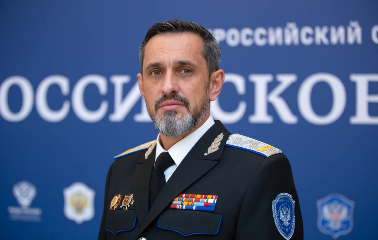 Евгений Лисицын: На Совете по межнациональным отношениям атаман Всероссийского казачьего общества Виталий Кузнецов рассказал президенту России о вкладе казачества в защиту страны