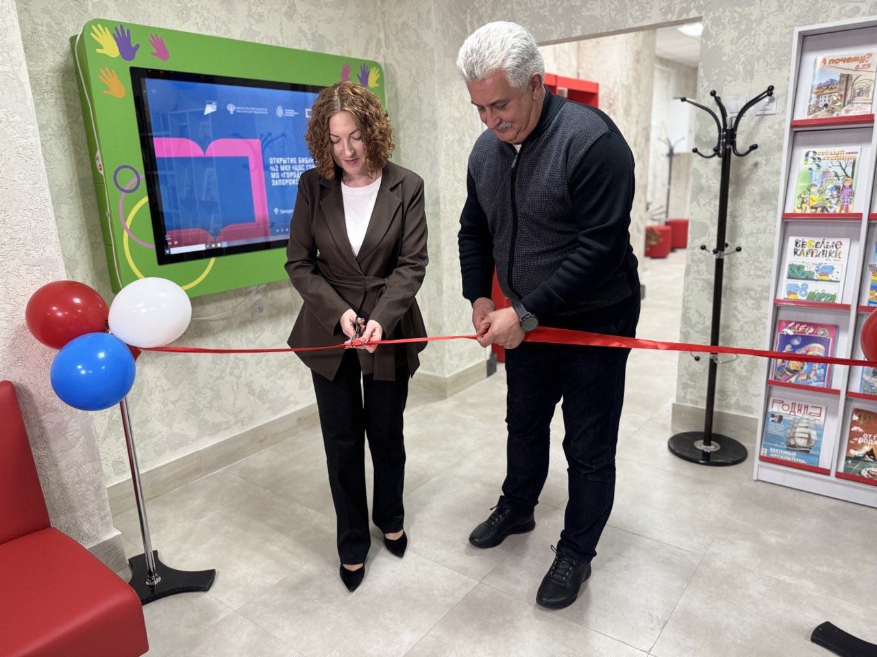 В Бердянске открылся обновленный филиал библиотеки на ул. Пионерская В Бердянске открылся обновленный филиал библиотеки на ул. Пионерская