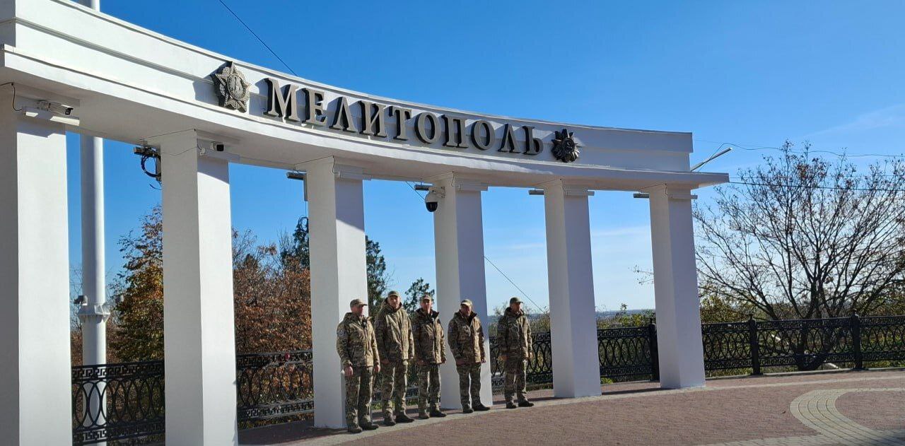 Бывшие солдаты ВСУ почтили память освободителей Мелитополя