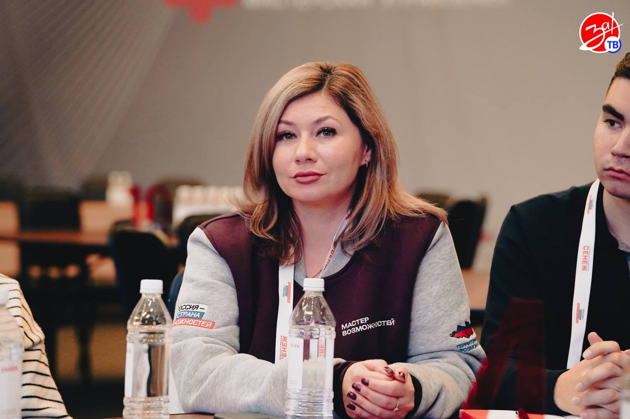 Доктор педагогических наук из Запорожской области представил концепцию «русского мира» на федеральной площадке для лидеров Донбасса и Новороссии Доктор педагогических наук из Запорожской области представил концепцию «русского мира» на федеральной площадке для лидеров Донбасса и Новороссии