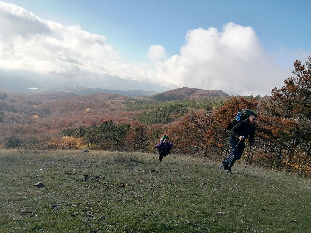 Из Крымских гор вернулась первая группа Из Крымских гор вернулась первая группа