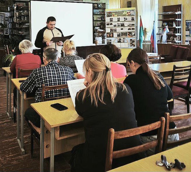 В Центральной библиотеке Приморска с лекцией побывали представители ФБУЗ "Центр гигиены и эпидемиологии в Запорожской области" в Бердянске, Бердянском, Черниговском и Приморском районах, которые провели для сотрудников... В Центральной библиотеке Приморска с лекцией побывали представители ФБУЗ "Центр гигиены и эпидемиологии в Запорожской области" в Бердянске, Бердянском, Черниговском и Приморском районах, которые провели для сотрудников...