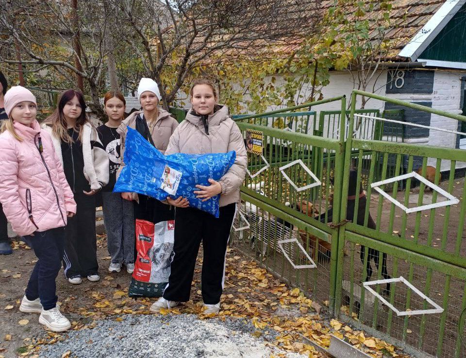 В Запорожской школе Токмакского муниципального округа прошла акция «Доброе дело» ! В Запорожской школе Токмакского муниципального округа прошла акция «Доброе дело» !