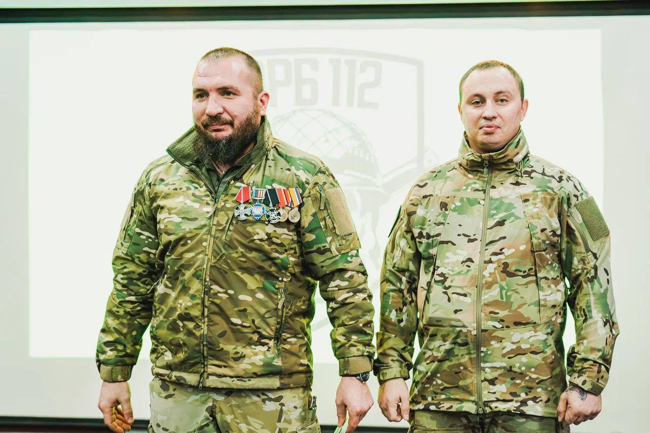 Евгений Балицкий: Бойцы 112 Отдельного разведывательного батальона отмечены благодарностями и орденами «За заслуги перед Запорожской областью» Евгений Балицкий: Бойцы 112 Отдельного разведывательного батальона отмечены благодарностями и орденами «За заслуги перед Запорожской областью»