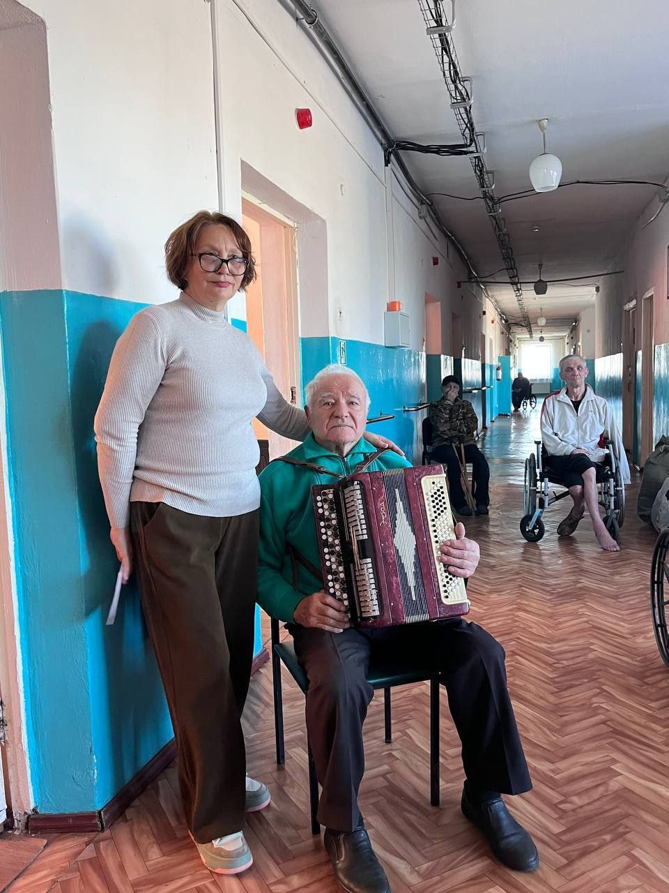 На днях члены УИК №472 проявили настоящую заботу и теплоту, организовав своими силами замечательный концерт для подопечных "Гериатрического пансионата" в селе Орлянское На днях члены УИК №472 проявили настоящую заботу и теплоту, организовав своими силами замечательный концерт для подопечных "Гериатрического пансионата" в селе Орлянское