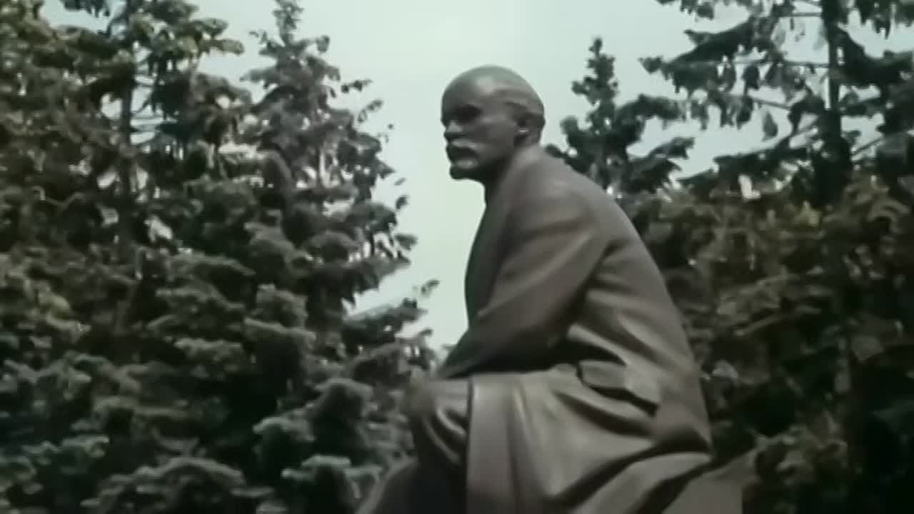 7 ноября — День Великой Октябрьской социалистической революции