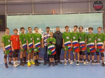 Волейболисты Запорожской области участвуют в соревнованиях на Ставрополье