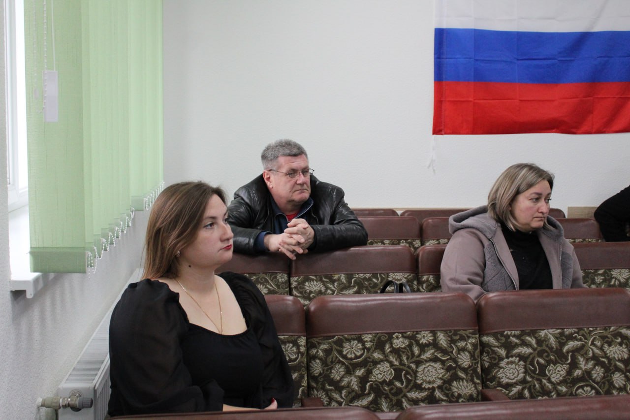 В администрации Черниговского муниципального округа прошло заседание Черниговского окружного Совета депутатов В администрации Черниговского муниципального округа прошло заседание Черниговского окружного Совета депутатов