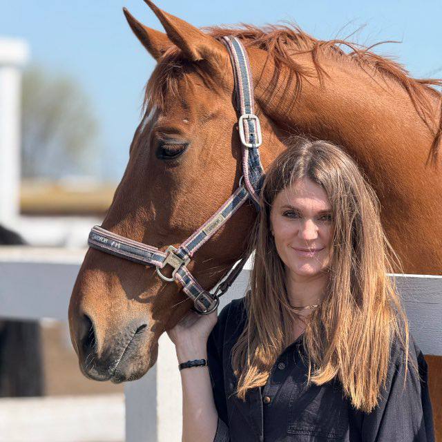 Поздравляем с днем рождения Евгению Олеговну Зайцеву, президента Федерации конного спорта Запорожской области!