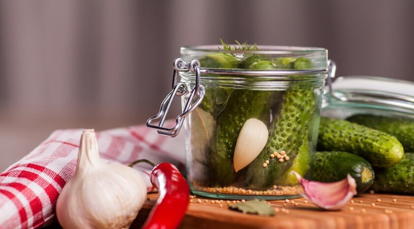 Знаменитая огородница раскрыла секрет хрустящих соленых огурцов