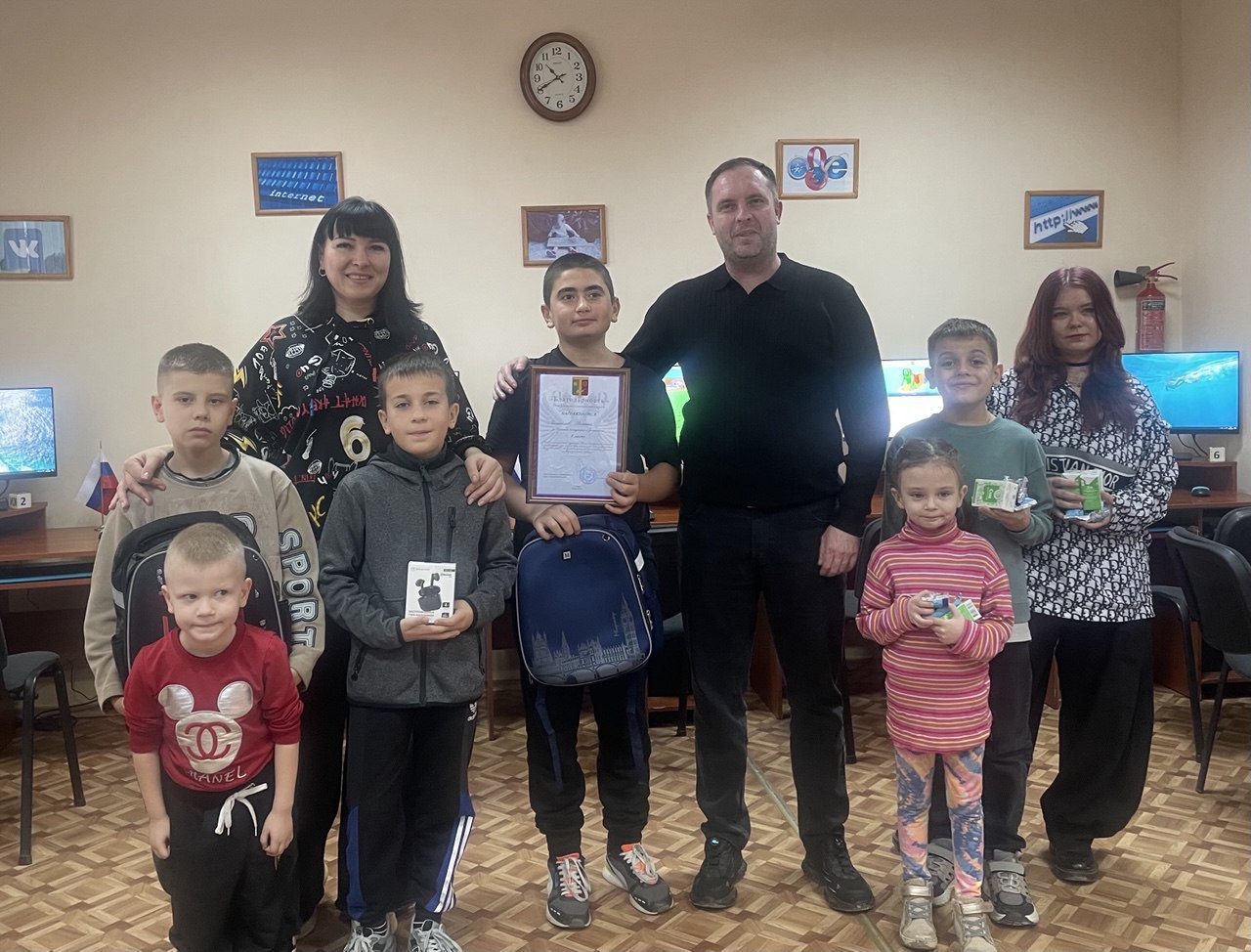 Кто сказал, что в библиотеке бывает скучно? Кто сказал, что в библиотеке бывает скучно?