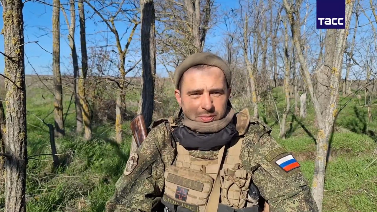 Бойцы ВС РФ при взятии опорного пункта на Запорожском направлении обнаружили десятки тел ВСУшников