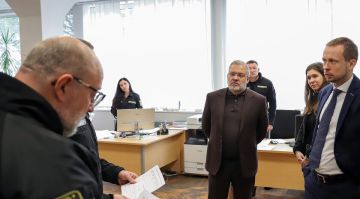 Главу Минюста Украины отстранили от должности из-за скандала с «кошельком» Зеленского