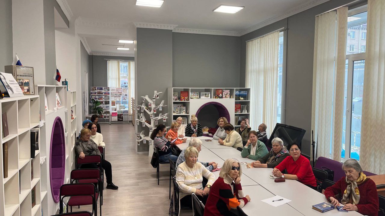 Наука на страже здоровья!. Сегодня в Центральной библиотеке им. М. Ю. Лермонтова было по-настоящему познавательно! Мы отметили Всемирный день науки за мир и развитие встречей, которая доказала: наука — это не только... Наука на страже здоровья!. Сегодня в Центральной библиотеке им. М. Ю. Лермонтова было по-настоящему познавательно! Мы отметили Всемирный день науки за мир и развитие встречей, которая доказала: наука — это не только...