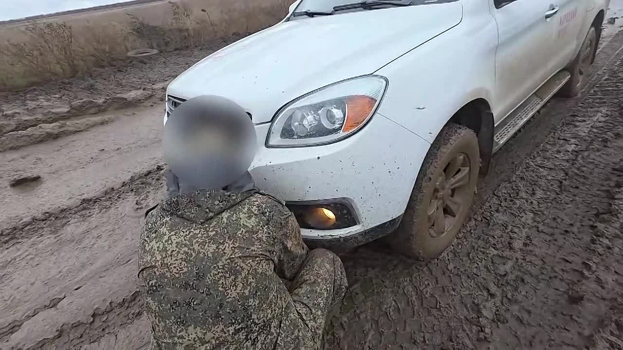 Видим цель — не видим препятствия! Народный фронт доставляет помощь бойцам в любую погоду и при любых условиях