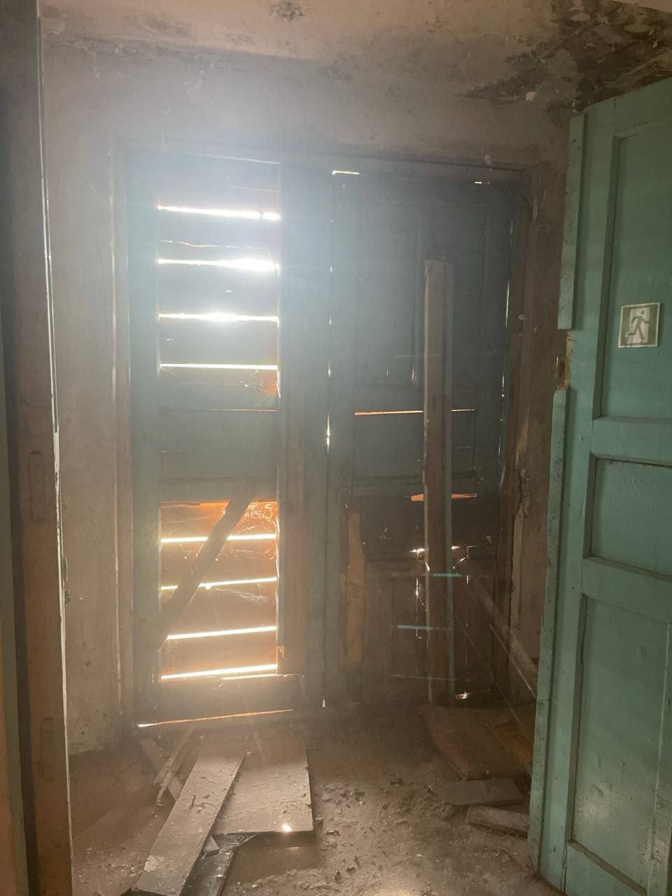 Новые двери для Надеждинского Дома культуры: забота о безопасности и комфорте