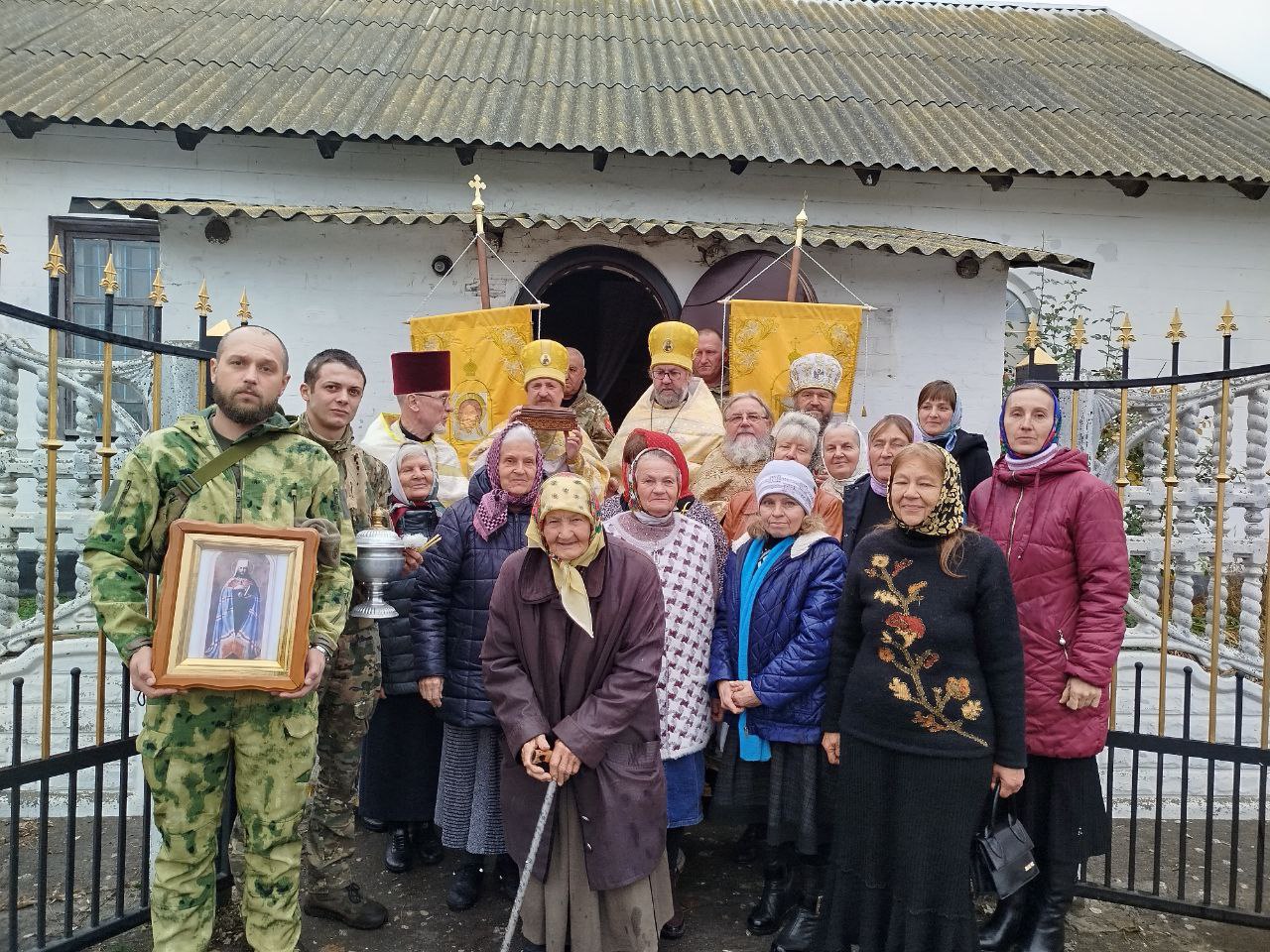 Духовное торжество. В селе Светлодолинское с особым трепетом отметили Храмовый праздник — День Святителя Димитрия Ростовского! Этот день принес в сердца жителей особую радость и ощущение духовного единения Духовное торжество. В селе Светлодолинское с особым трепетом отметили Храмовый праздник — День Святителя Димитрия Ростовского! Этот день принес в сердца жителей особую радость и ощущение духовного единения