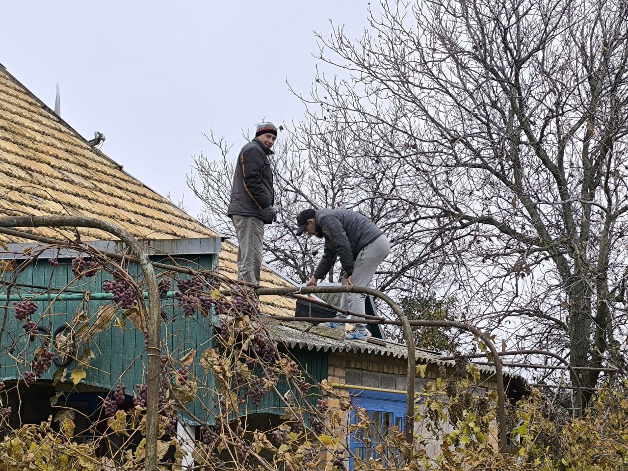 Ветерану войны и труда из Молочанска отремонтировали дом Ветерану войны и труда из Молочанска отремонтировали дом