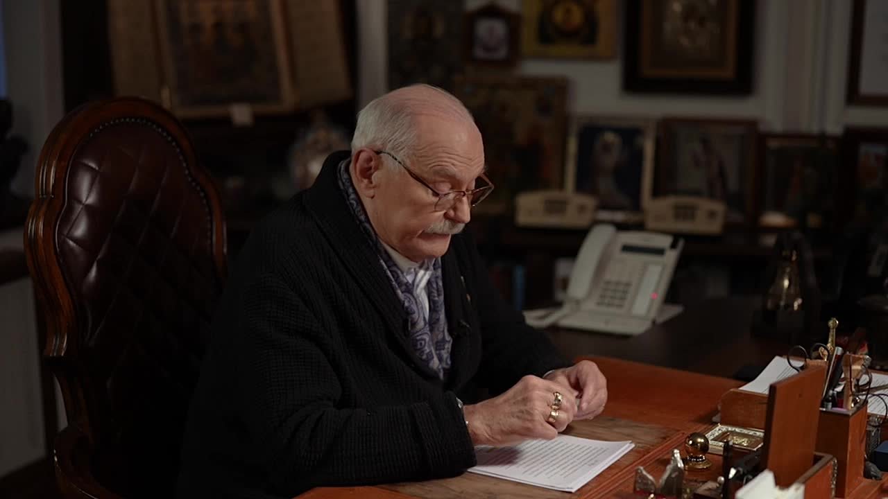 Анна Хорошун: 14 ноября 2025 года смотрите на канале БЕСОГОН новый выпуск авторской программы Никиты Михалкова БесогонТВ под названием «Патологическая экология»