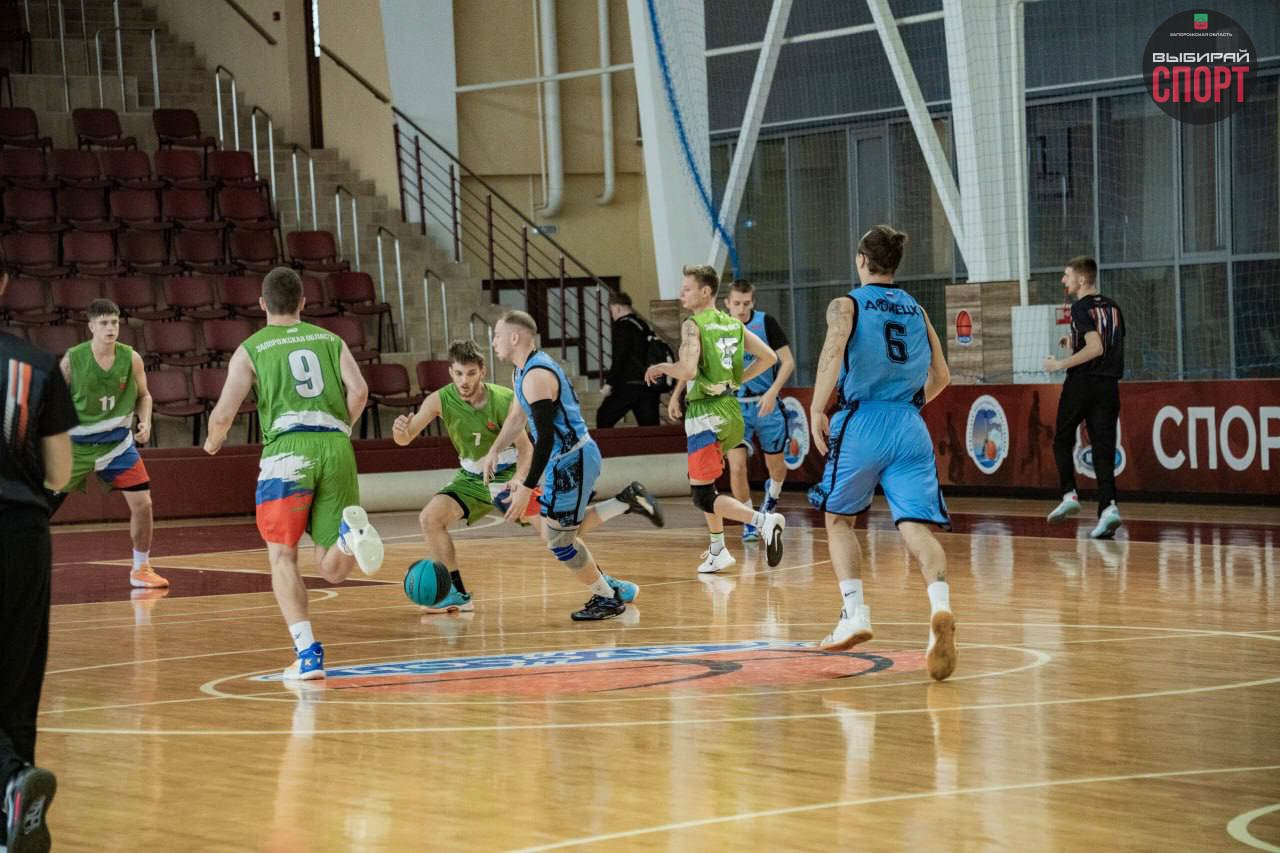 Студенческая команда МелГУ стартовала в сезоне межрегионального дивизиона «ВМЕСТЕ» Студенческая команда МелГУ стартовала в сезоне межрегионального дивизиона «ВМЕСТЕ»