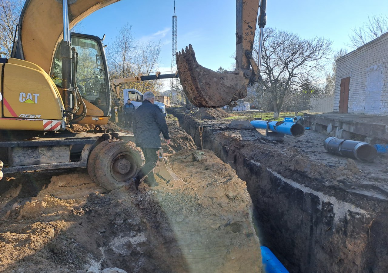 Строительство Луначарского водовода в Бердянске завершено Строительство Луначарского водовода в Бердянске завершено