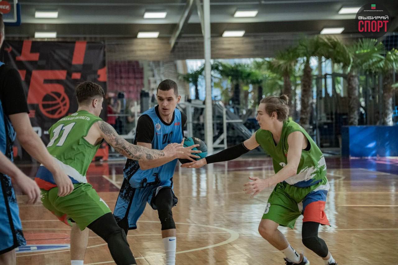 Студенческая команда МелГУ стартовала в сезоне межрегионального дивизиона «ВМЕСТЕ» Студенческая команда МелГУ стартовала в сезоне межрегионального дивизиона «ВМЕСТЕ»