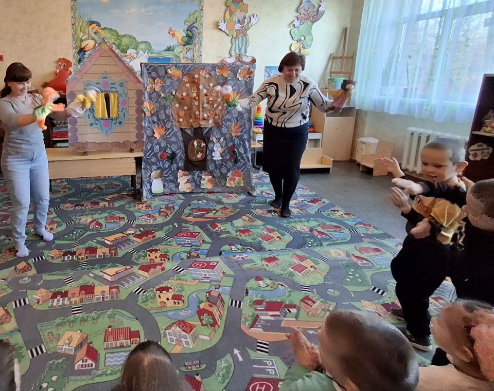 Кукольный театр встречает День Доброты и Вежливости Кукольный театр встречает День Доброты и Вежливости