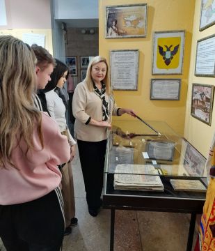 В Токмакском краеведческом музее для студентов Молочанского многопрофильного центра профессионально-технического обучения проведена экскурсия