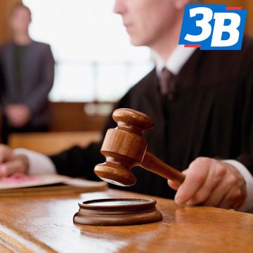 Работник центра реабилитации детей в Мелитополе систематически истязал на детей